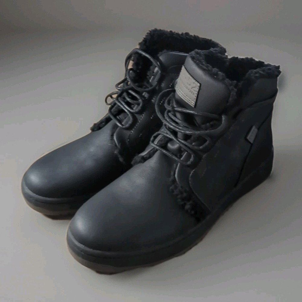 B-52 by Bullboxer Chukka Boots Men's Black Topper Lined Casual Boots Size 11 New
